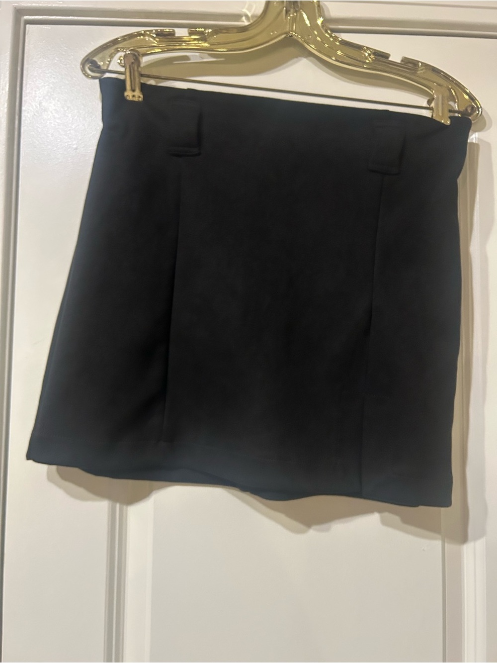 Classic Black Women's Mini Skirt